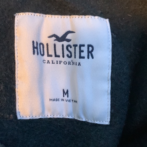 Black Hollister cropped crewneck - Picture 3 of 3